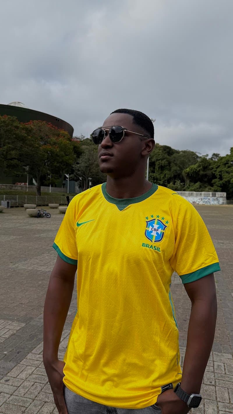 Camisa Seleção Brasileira - V1 — verso